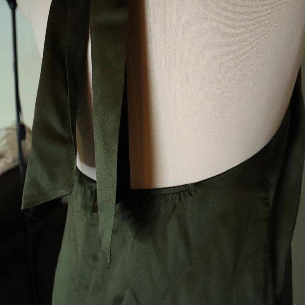 Alice + Olivia Olive Green Keyhole Halter Dress - Picture 7 of 13